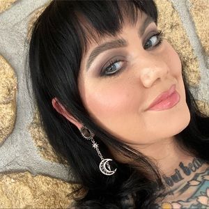 Meet your Posher, Marissa